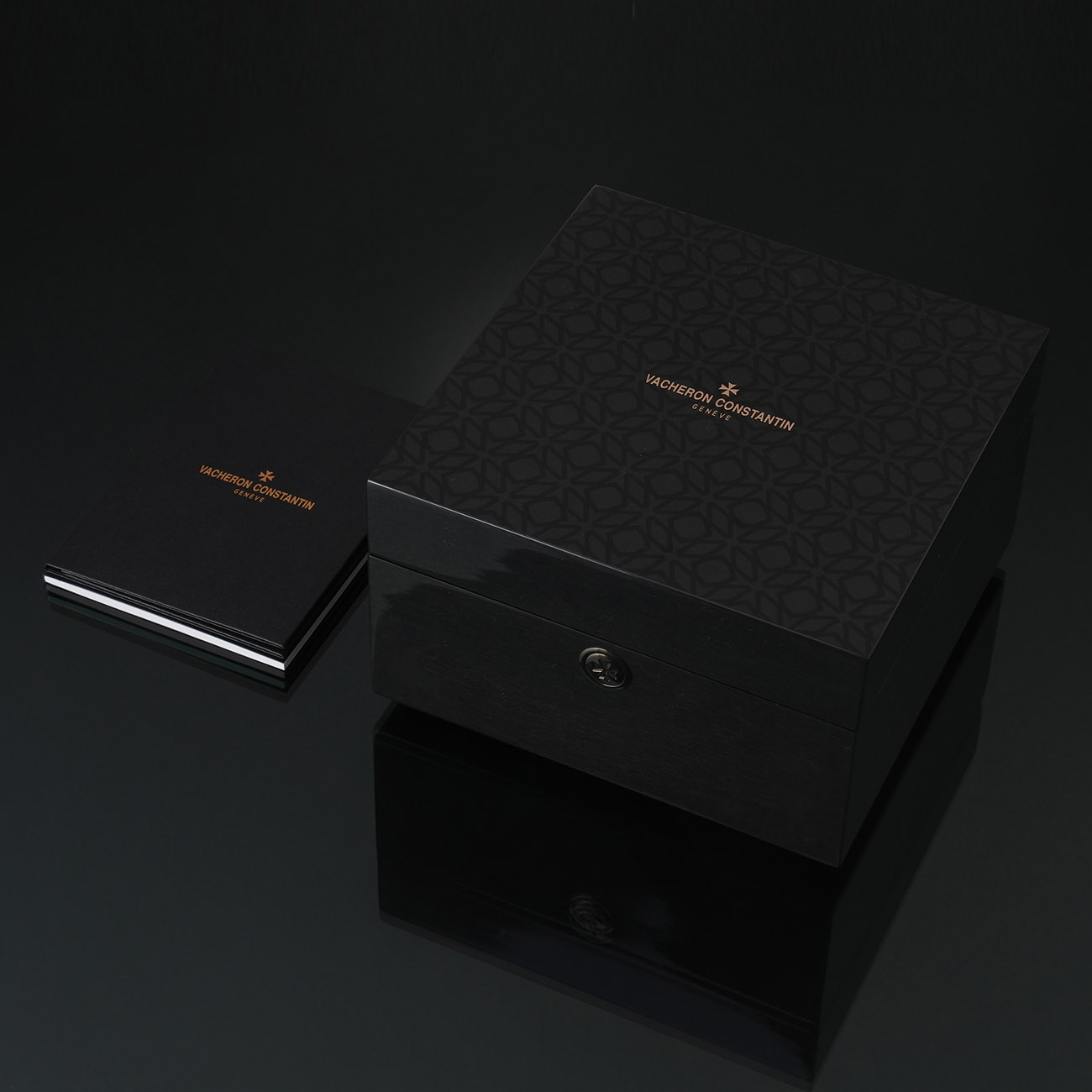 VACHERON CONSTANTIN(USED)바쉐론 X40G3090 트레디셔널 컴플리트 캘린더 41M